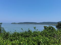 -亮河湾山庄