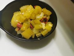 -洪氏嗨捞·猪肚鸡火锅(阳光天地店)