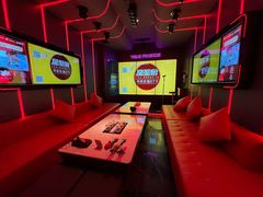 -星聚会KTV(龙湖上海奉贤天街店)