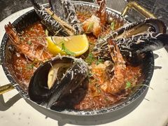 -LESCEDARS Brasserie Bistro香柏树