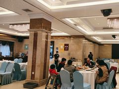 -沪华海鲜大酒楼(南汇店)