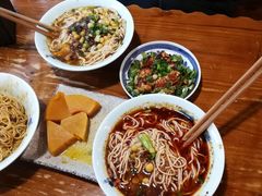 -兵哥豌豆面(建设巷店)