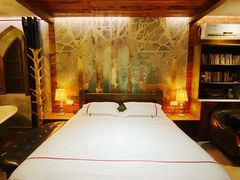 -城墙外BAR