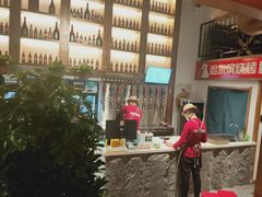 -雪熊哈尔滨烧烤·精酿啤酒·砂锅(中央胜境店)
