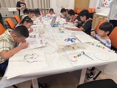 -秦汉胡同书法国画古筝围棋书院(漕宝日月光分馆)