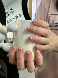 -芊屿芊浔美甲