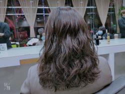 -CARR SALON