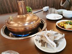 -岳记兴隆·青城腊排铜火锅(融创店)