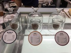 -UNI UNI(环亚凯瑟琳店)