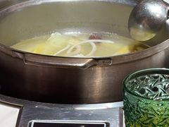 -喃喃椰·糟粕醋·椰子鸡火锅(七堡花园店)