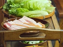 -阿山卓·野生菌火锅·纳西火塘烤肉