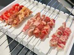 -呼伦一只牛·烧串酒场(陆家嘴店)