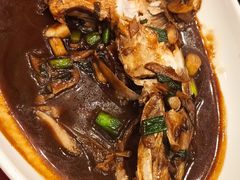 -侬佳蒸菜馆(听潮店)