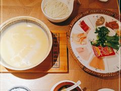 -上坐过桥米线(顺城店)
