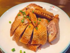 -东口码头·烧鸽子·鱼头泡饼·地方菜(金鹰悦城店)
