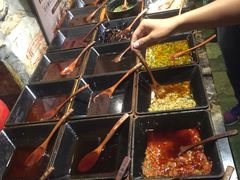 -老牌坊云南鱼豆花火锅(嵩山店)