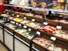 面包甜点陈列柜-来伊份1038(新村路三店)