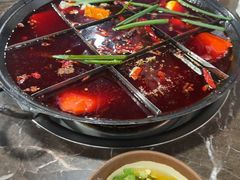 -正南齊北重庆老火锅(光华村直营店)