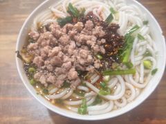 -黄金娣米线(盛邦老店)