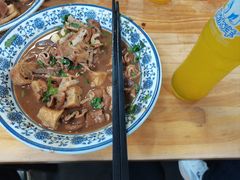 -陈记卤煮小肠