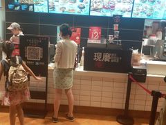 -肯德基(洛川店)