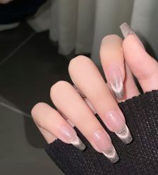 -悦指间美甲美睫