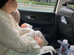 -爱贝尔高端月嫂(母婴护理)