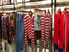 -Gucci(首创奥特莱斯店)