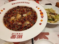 -椒爱水煮鱼川菜(让胡路万达店)