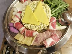 -恩你小木屋·韩式料理(假日广场店)