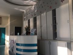 -美联众合动物医院·内科·皮肤科·外科(古城分院)