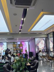 -藤野造型烫染·漂发