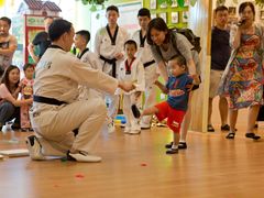 -乐融婴幼儿成长中心(四季青校区)