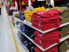 -家乐福(四元桥购物中心店)