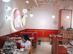 -鸡遇虾煲干锅火锅(小寨金莎店)