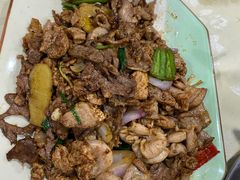 -标记美食新鲜猪杂(兴南大道店)