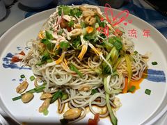 鸡丝凉面-宽窄巷成都菜(青岛路万达广场店)
