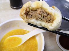 猪肉包-老陶包子铺(南大西南村店)