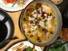 -十三式重庆江湖菜(金茂览秀城店)