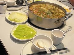 -德林酸菜鱼火锅(南丹店)