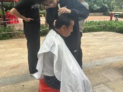 -首脑美容美发化妆美甲培训学校(龙岗校区)