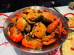-肥肥虾庄·金牌油焖大虾(汉街SKP店)