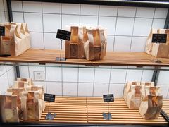 面包甜点陈列柜-81bakery(关山路店)