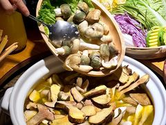 -菌彩云南野生菌火锅(新亚洲店)
