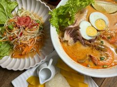 -Kat's Kitchen