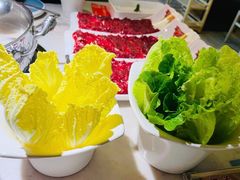 -左庭右院鲜牛肉火锅(金山万达店)