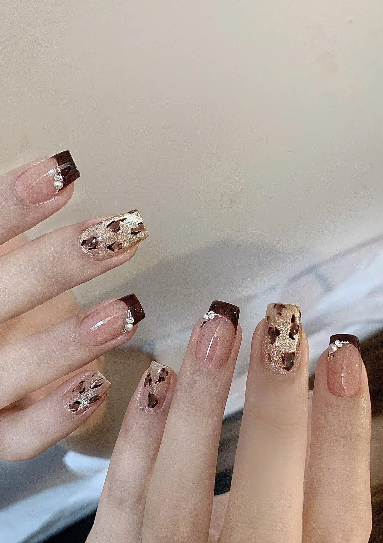 豹纹美甲,秋冬氛围感拉满