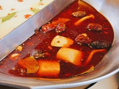 鸭血豆腐-湊湊火锅·茶憩(和平大悦城店)