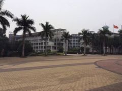 -广东轻工职业技术大学(新港校区)