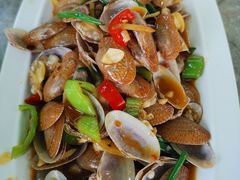 -四川小胡子海鲜(丁村万人海鲜广场店)